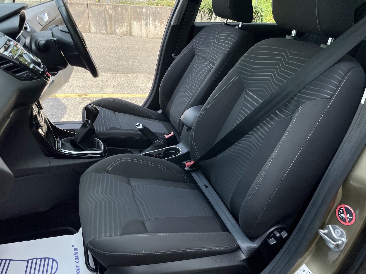 Used Ford Fiesta 2013 for sale - 76858903: Photo 6