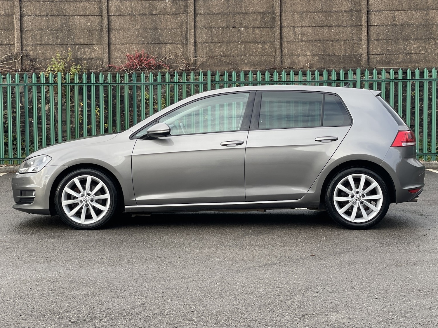 Used Volkswagen Golf 2016 for sale - 76799260: Photo 10