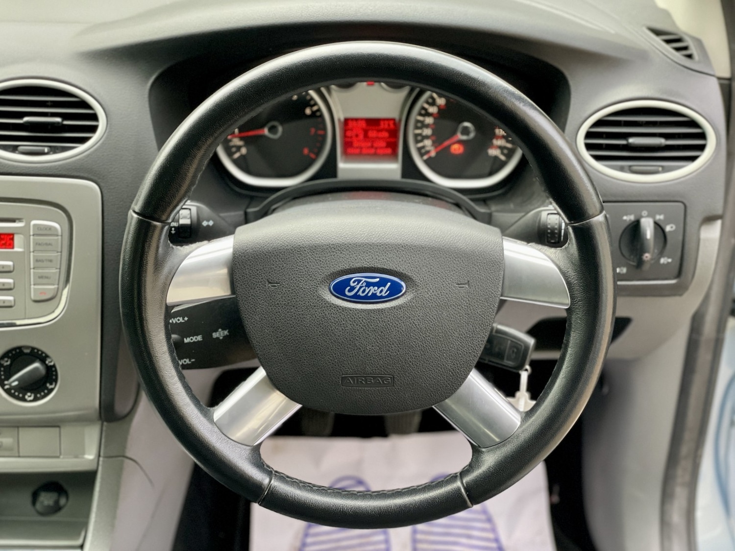 Used Ford Focus 2009 for sale - 77342635: Photo 12