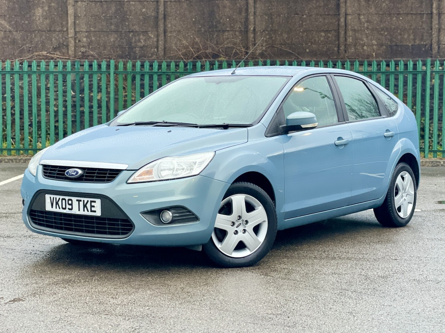 Used Ford Focus 2009 for sale - 77342635: Photo 3