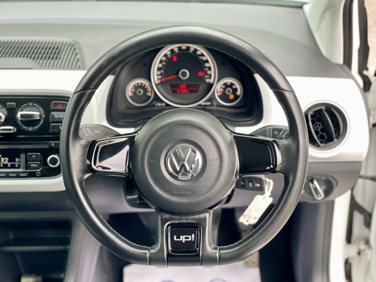 Used Volkswagen up! 2012 for sale - 78201938: Photo 12