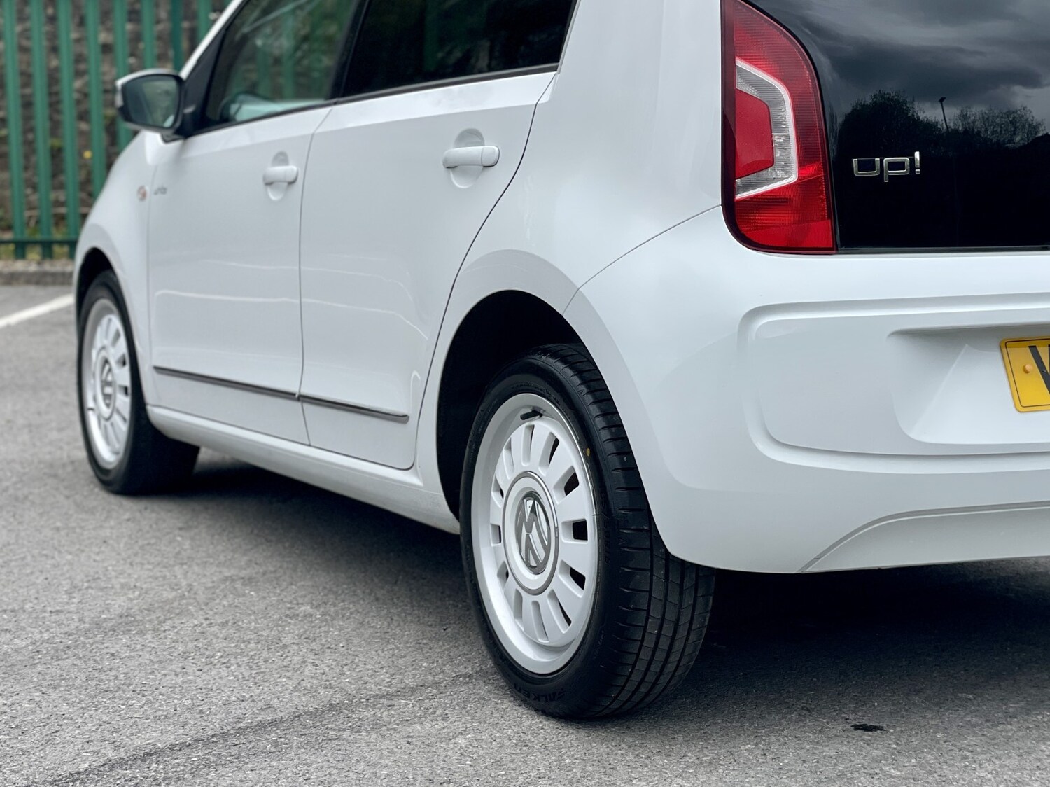 Used Volkswagen up! 2012 for sale - 78201938: Photo 17