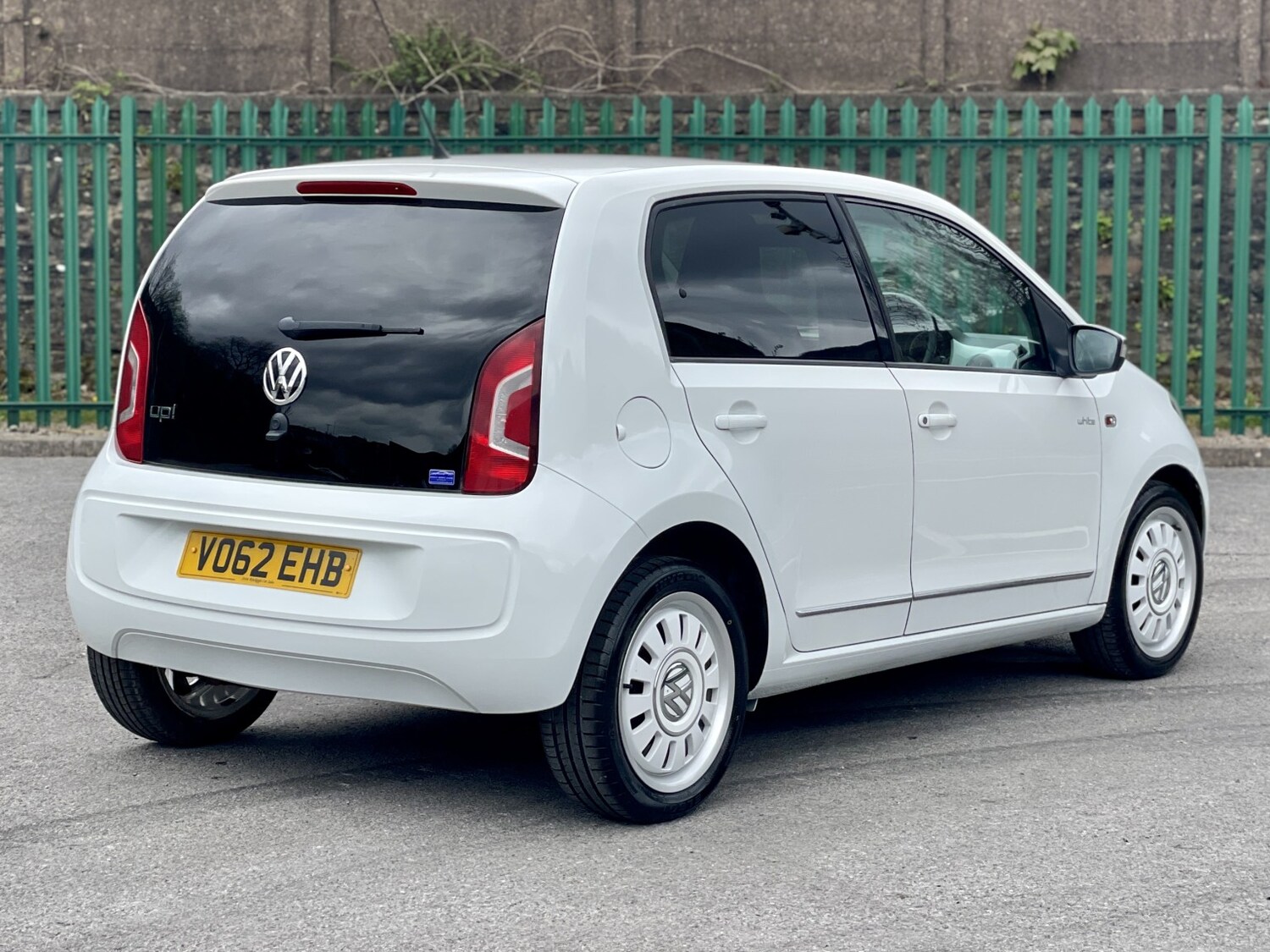 Used Volkswagen up! 2012 for sale - 78201938: Photo 4