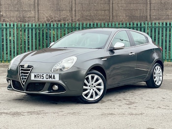 Used Alfa Romeo Giulietta 2015 for sale - 77342579: Photo