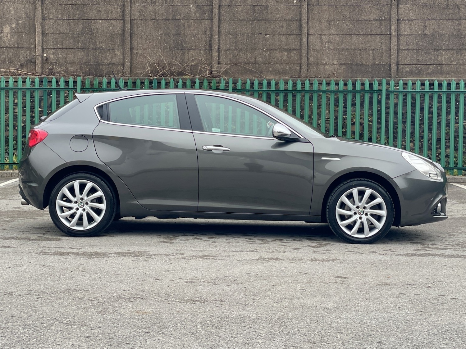 Used Alfa Romeo Giulietta 2015 for sale - 77342579: Photo 8