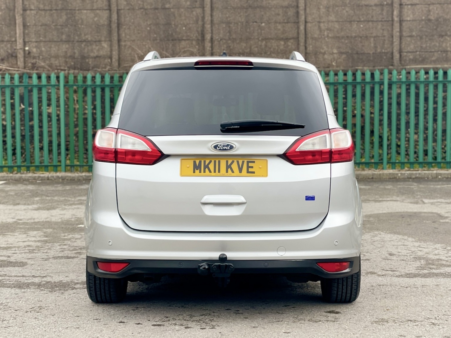 Used Ford Grand C-Max 2011 for sale - 77342625: Photo 9