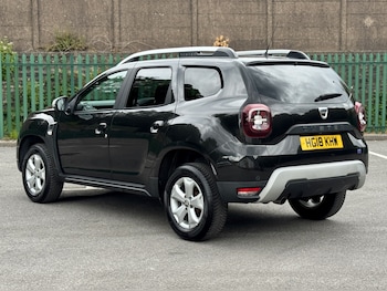 Used Dacia Duster 2018 for sale - 79600149: Photo