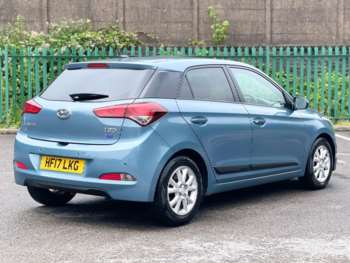Used Hyundai i20 2017 for sale - 74055900: Photo