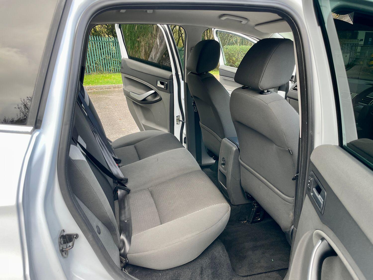 Used Ford Kuga 2012 for sale - 76397044: Photo 18