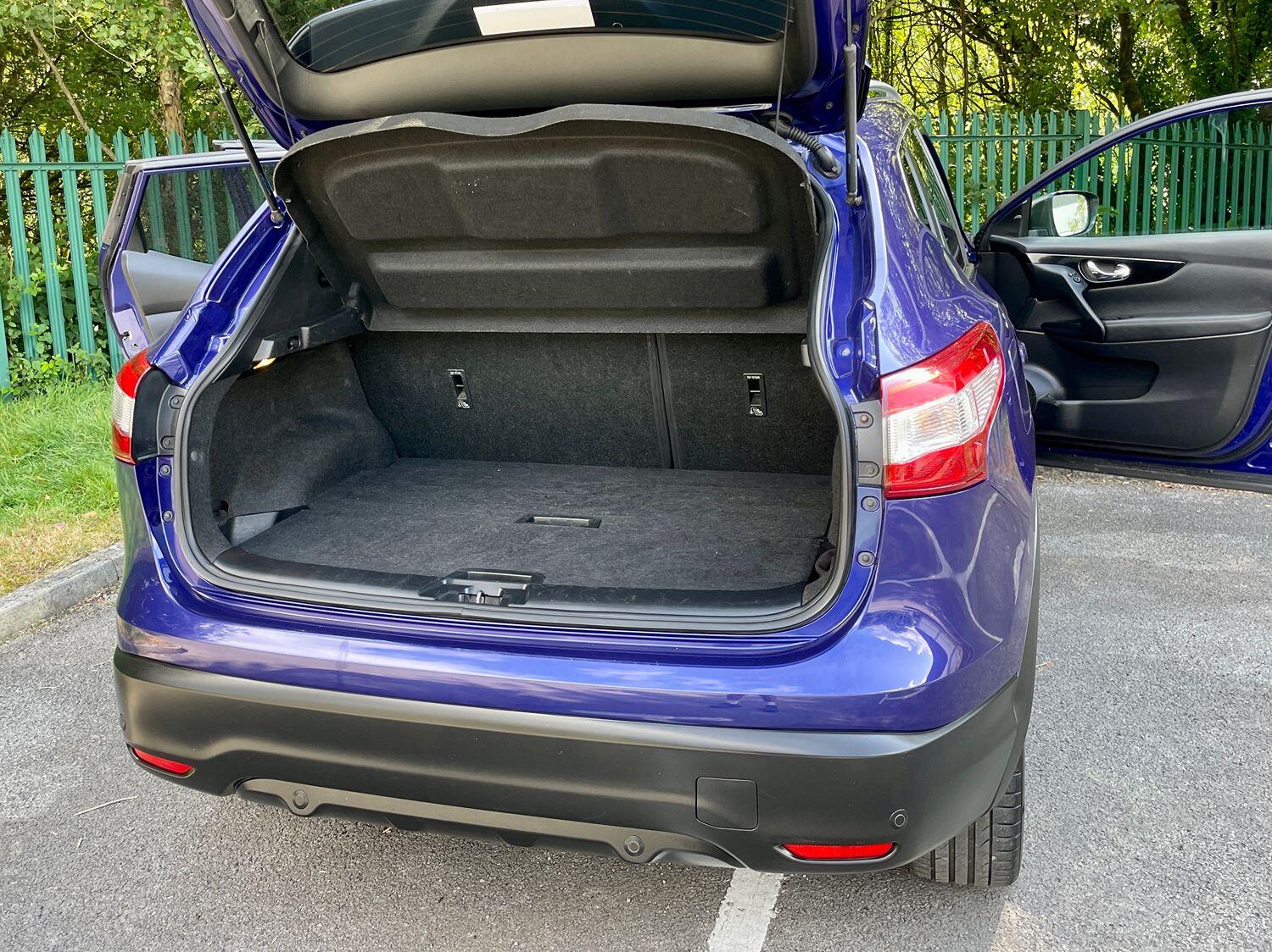 Used Nissan Qashqai 2014 for sale - 76793939: Photo 32