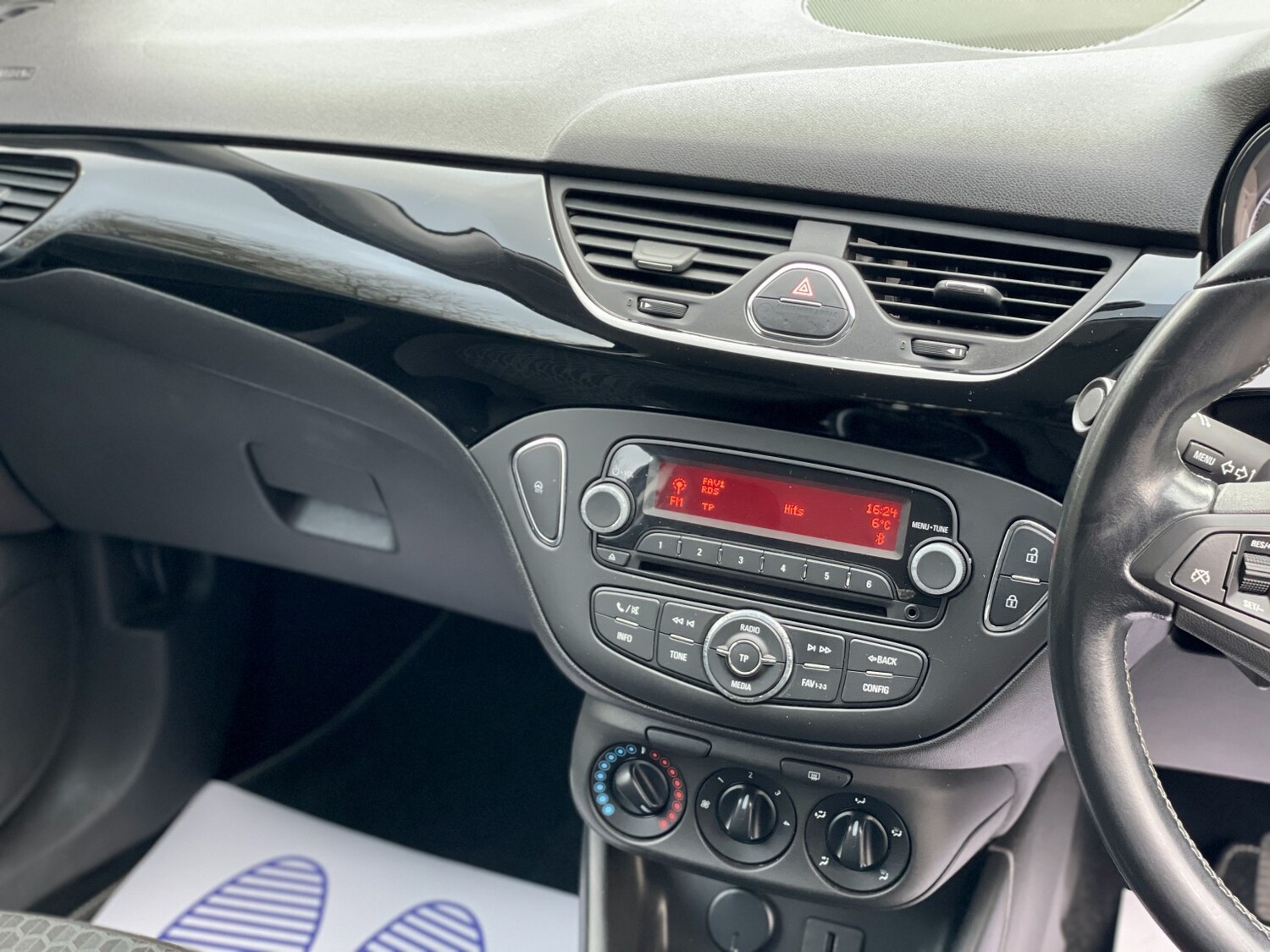 Used Vauxhall Corsa 2015 for sale - 77766338: Photo 21