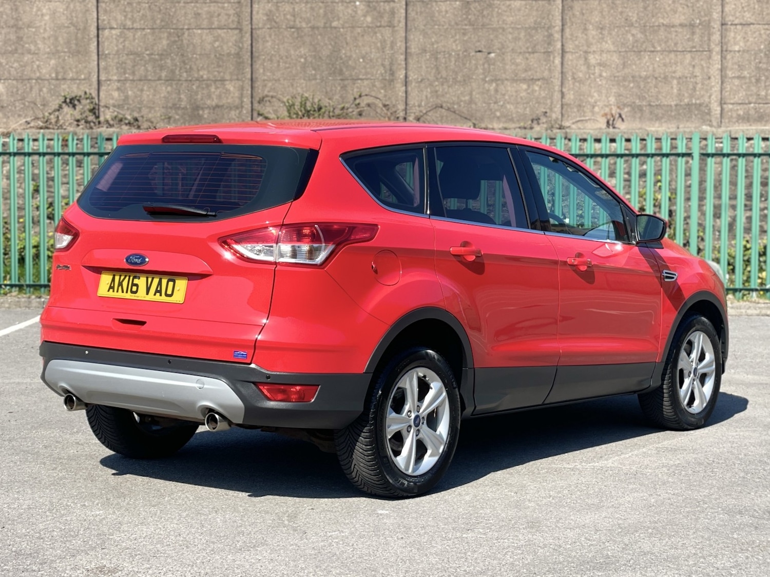 Used Ford Kuga 2016 for sale - 76725644: Photo 4