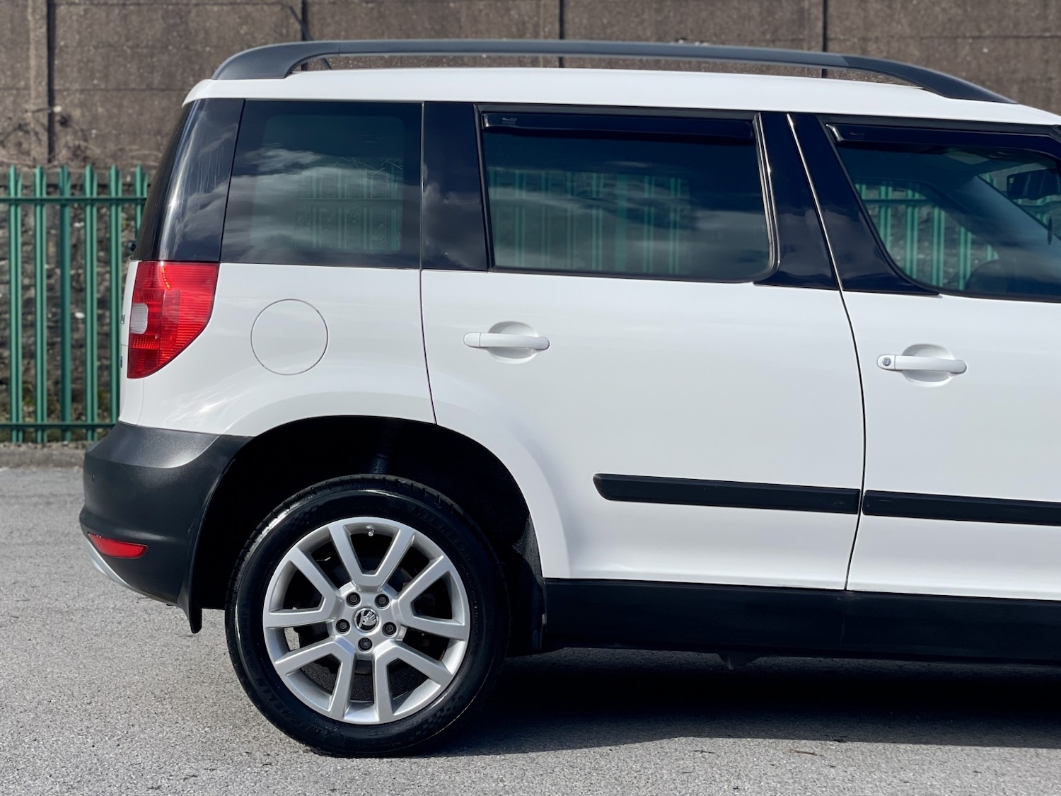 Used Skoda Yeti 2011 for sale - 77836823: Photo 15