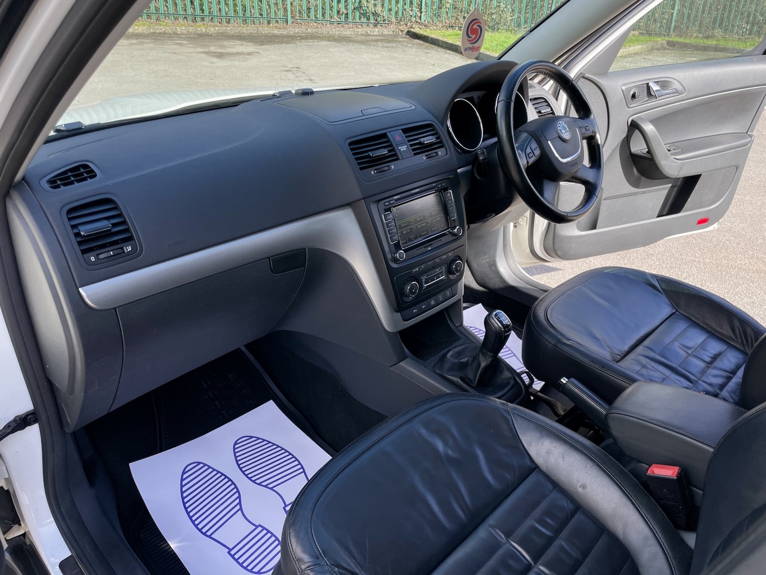 Used Skoda Yeti 2011 for sale - 77836823: Photo 23