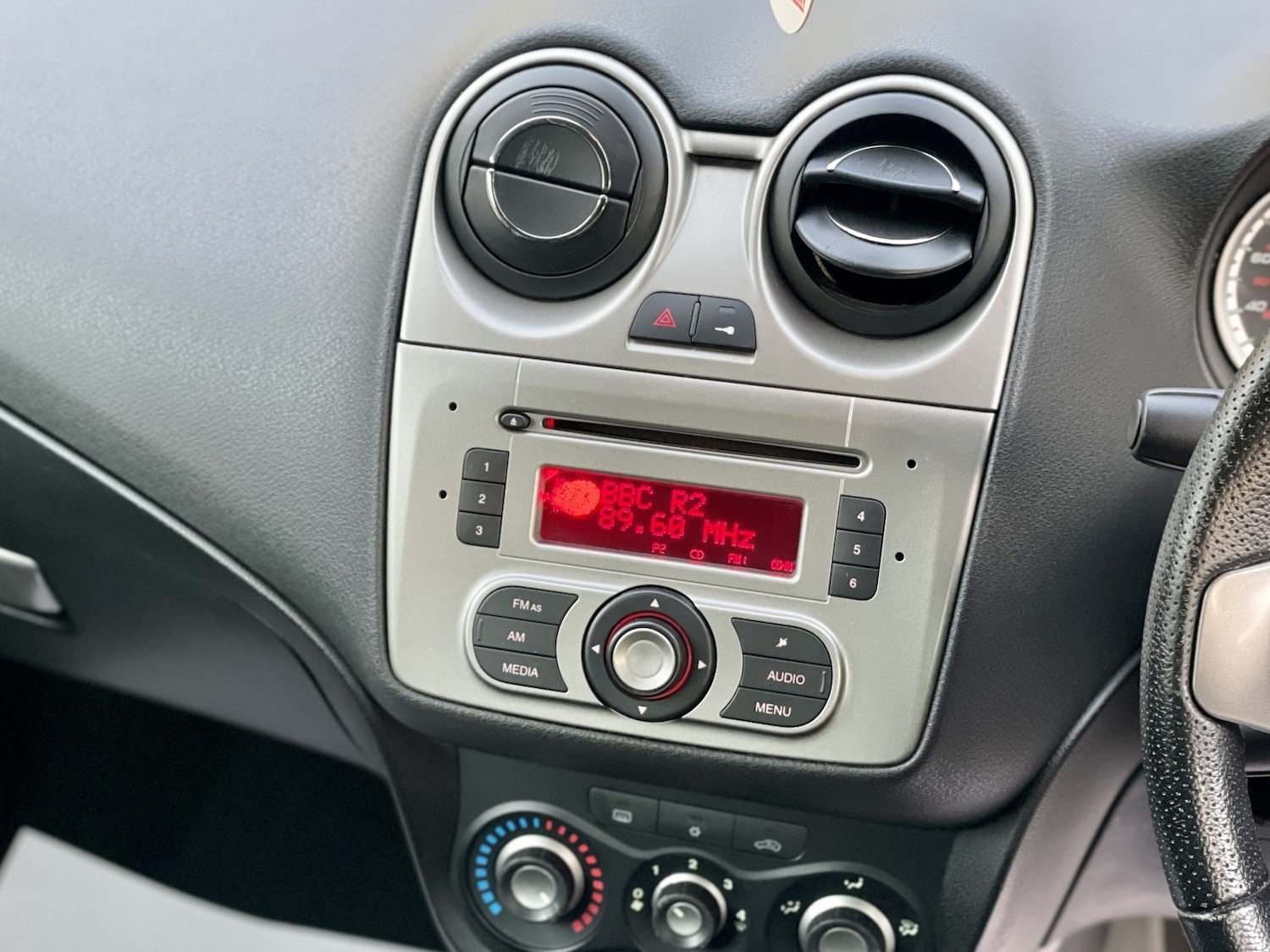 Used Alfa Romeo MiTo 2012 for sale - 76963358: Photo 18