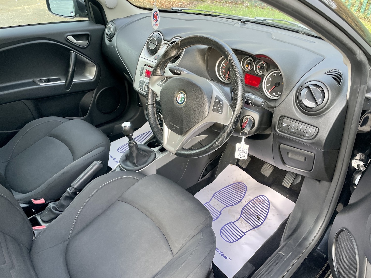 Used Alfa Romeo MiTo 2012 for sale - 76963358: Photo 5