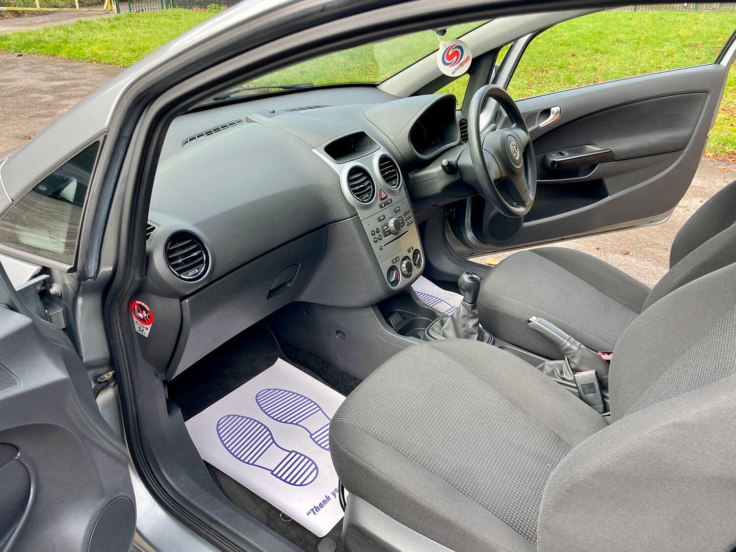 Used Vauxhall Corsa 2012 for sale - 76211782: Photo 11