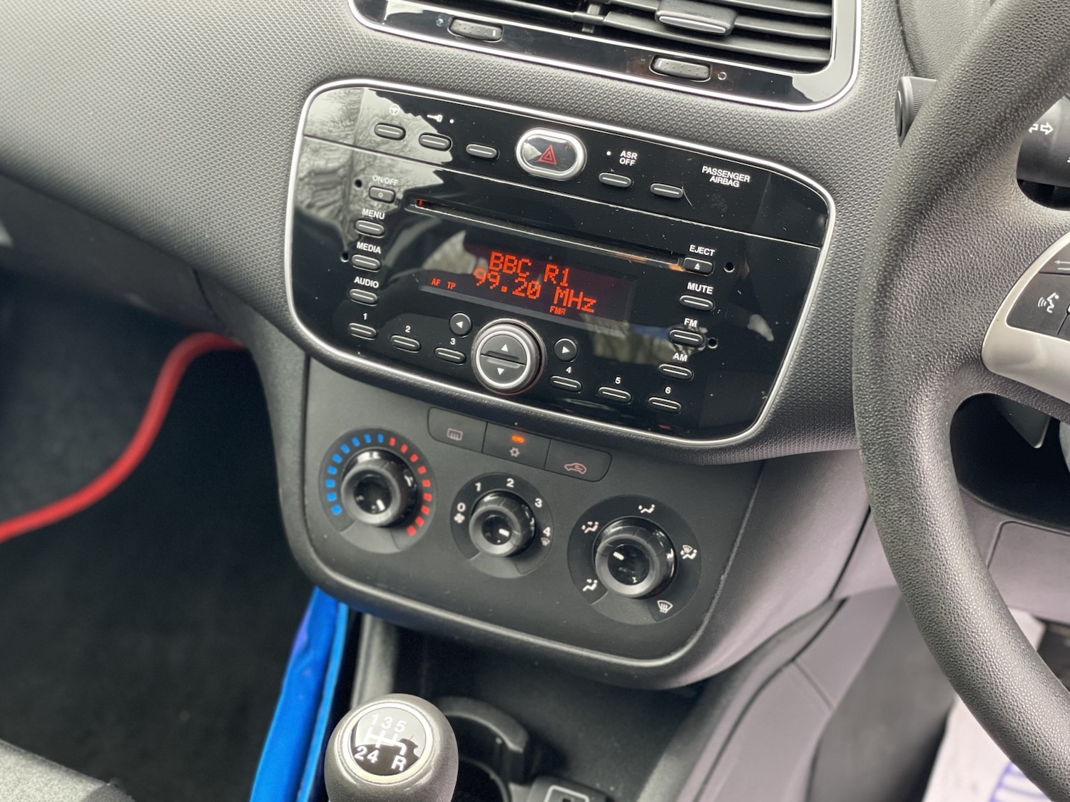 Used Fiat Punto 2015 for sale - 78045623: Photo 14