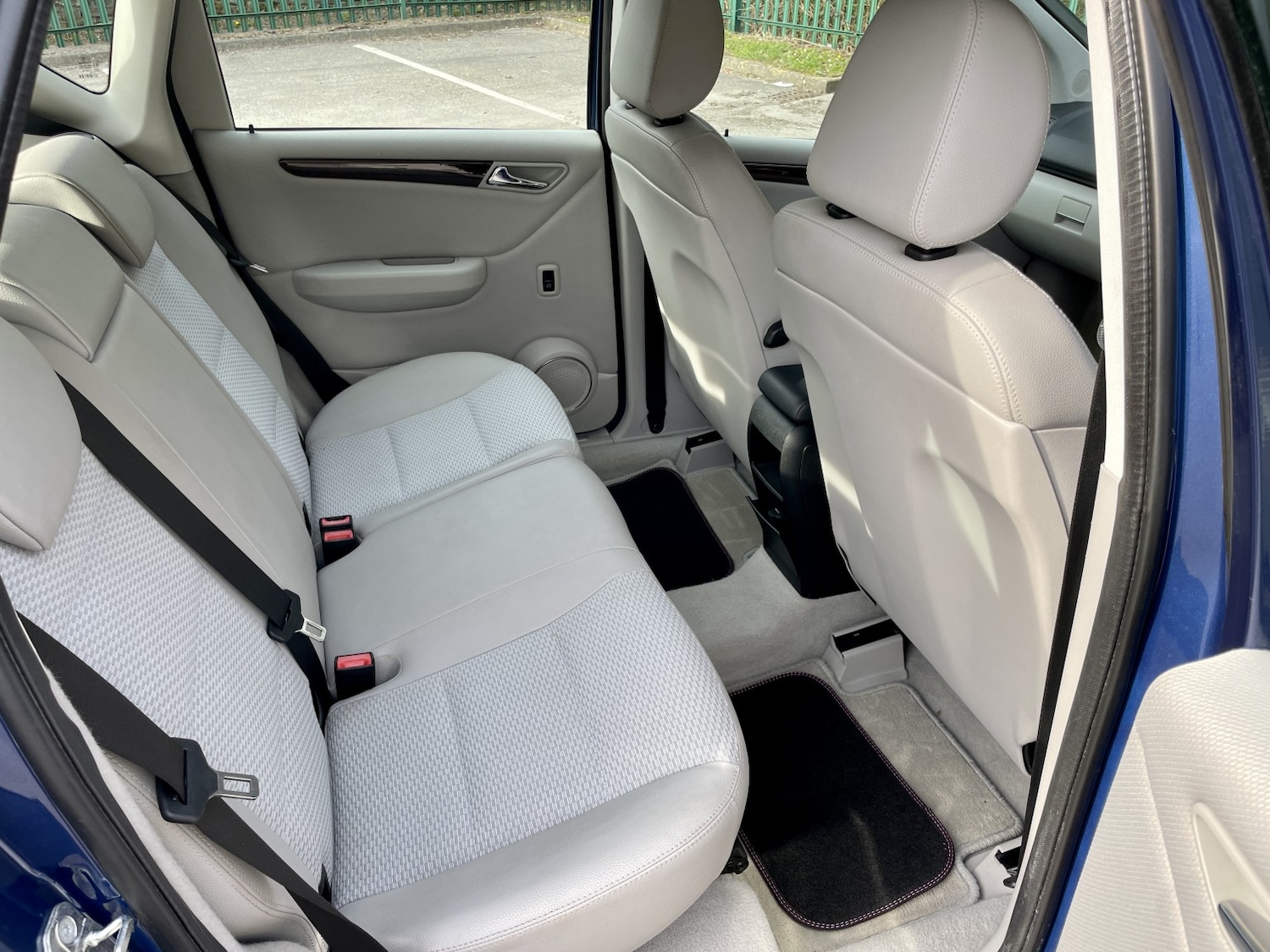 Used Mercedes-Benz A-Class 2010 for sale - 77991791: Photo 24