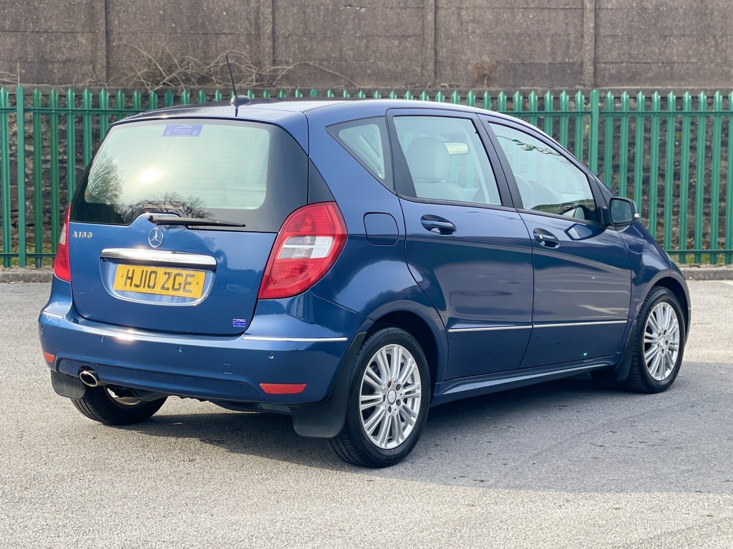 Used Mercedes-Benz A-Class 2010 for sale - 77991791: Photo 4