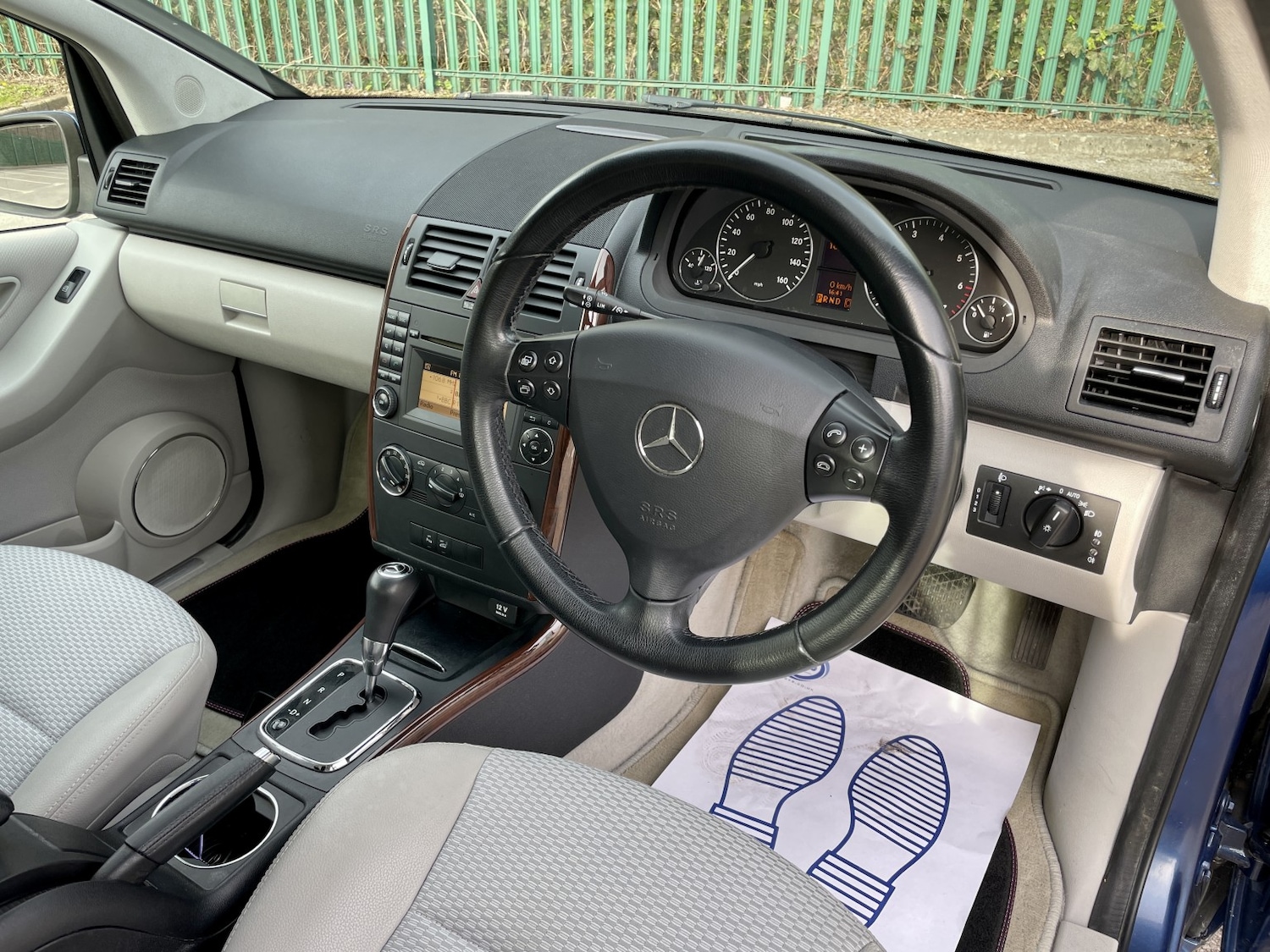 Used Mercedes-Benz A-Class 2010 for sale - 77991791: Photo 5