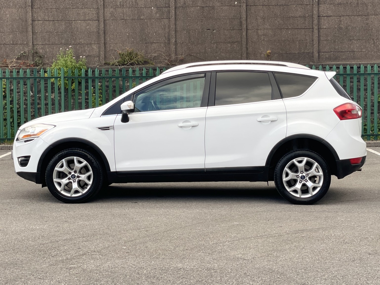 Used Ford Kuga 2012 for sale - 76725600: Photo 11