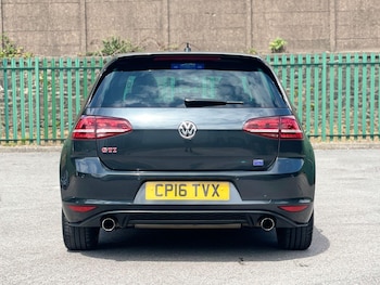 Used Volkswagen Golf 2016 for sale - 75338118: Photo