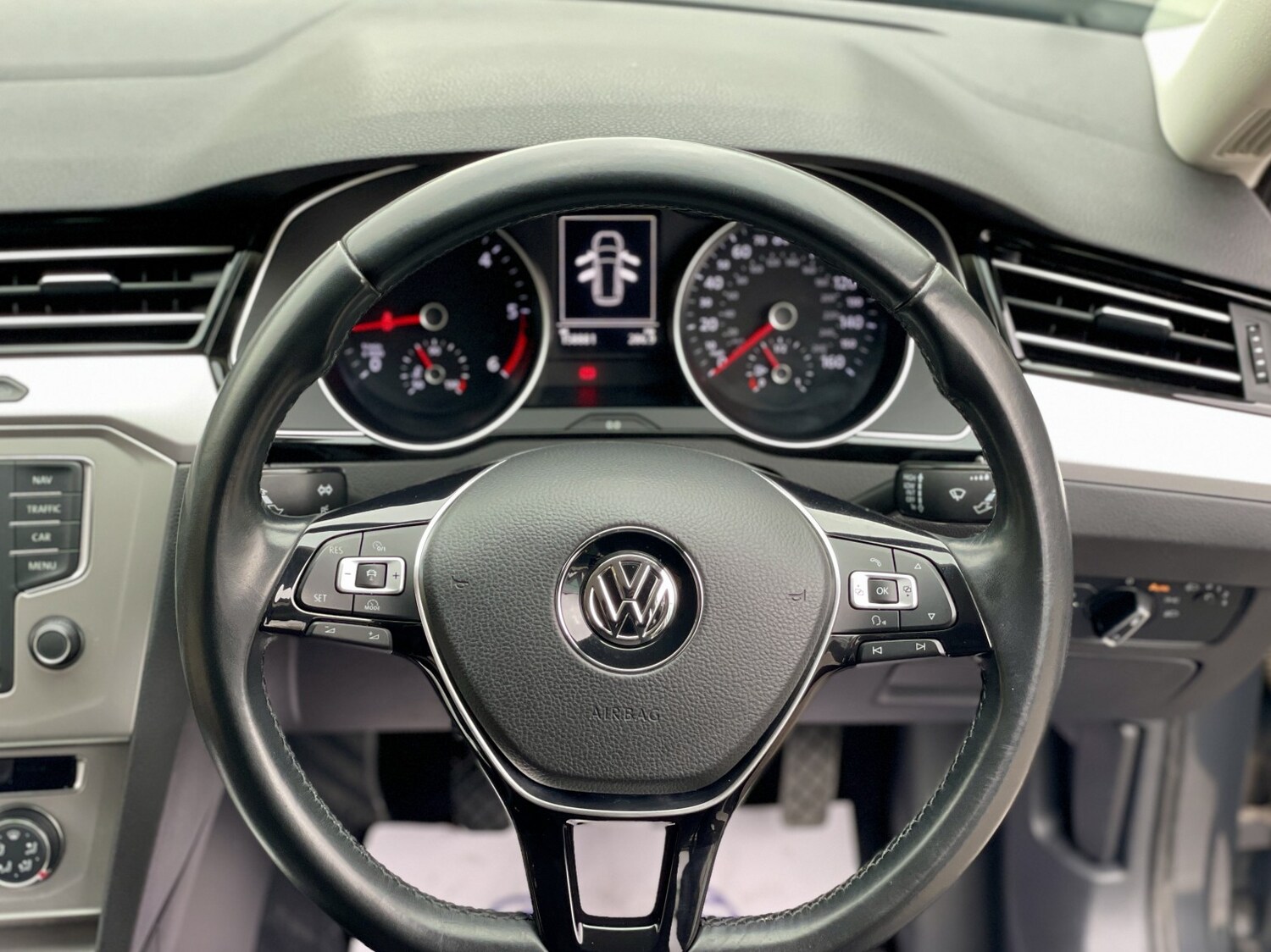 Used Volkswagen Passat 2016 for sale - 77548173: Photo 18