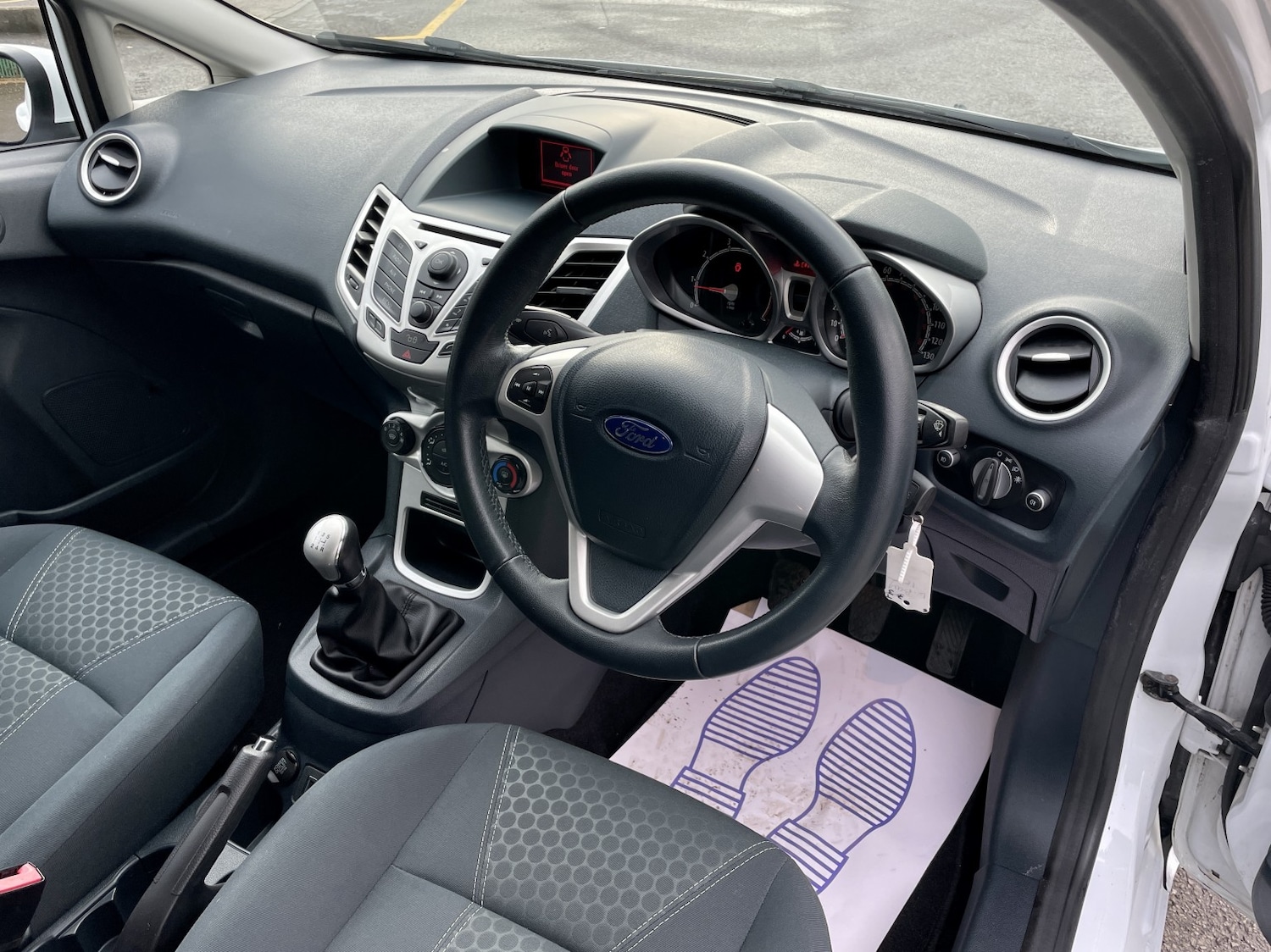 Used Ford Fiesta 2012 for sale - 76687117: Photo 5