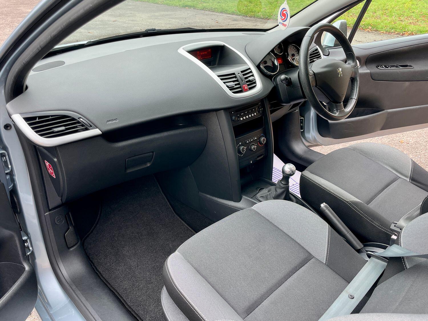 Used Peugeot 207 2011 for sale - 76237114: Photo 15