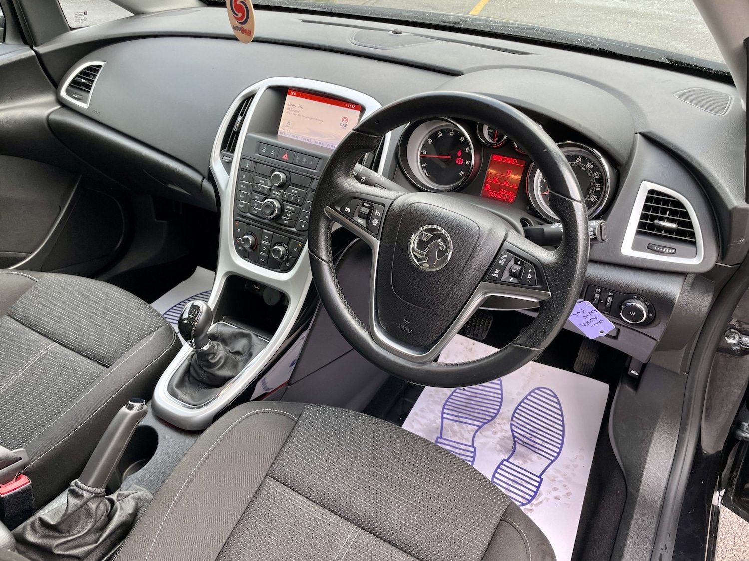 Used Vauxhall Astra 2015 for sale - 76896928: Photo 13