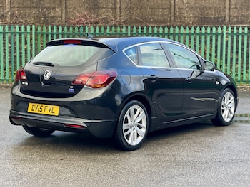 Used Vauxhall Astra 2015 for sale - 76896928: Photo