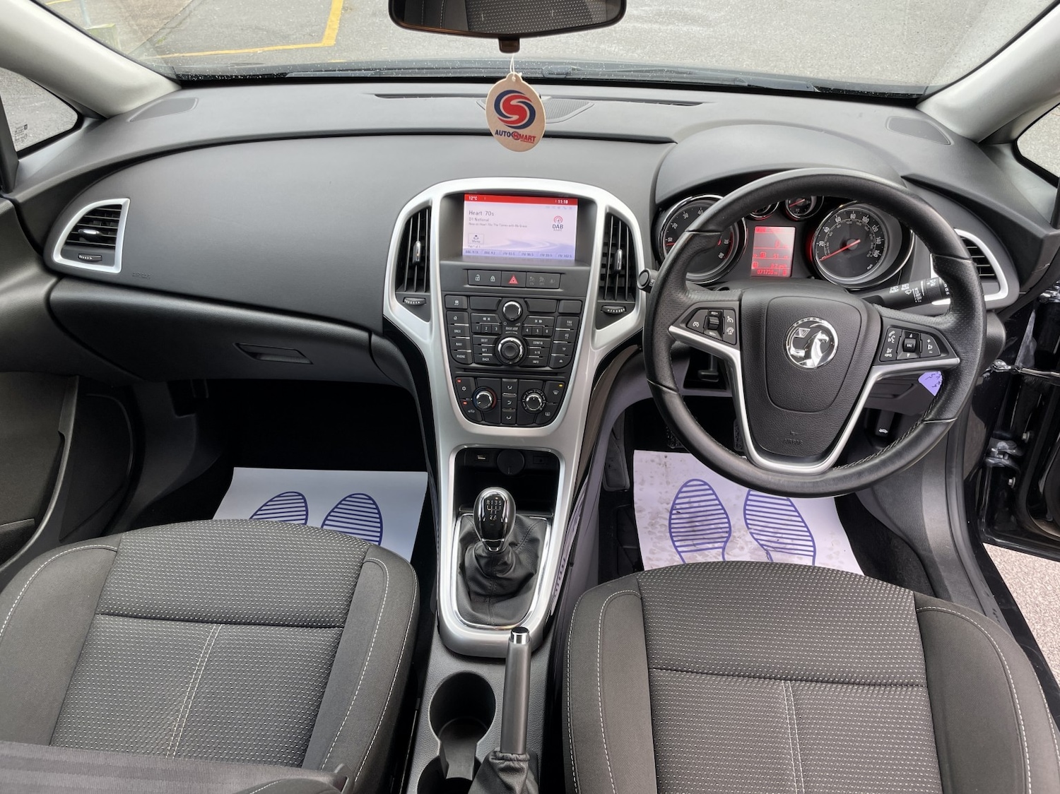 Used Vauxhall Astra 2015 for sale - 76896928: Photo 5