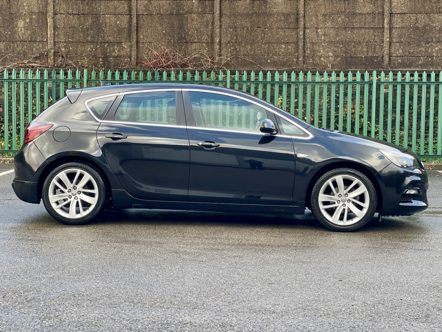 Used Vauxhall Astra 2015 for sale - 76896928: Photo 9