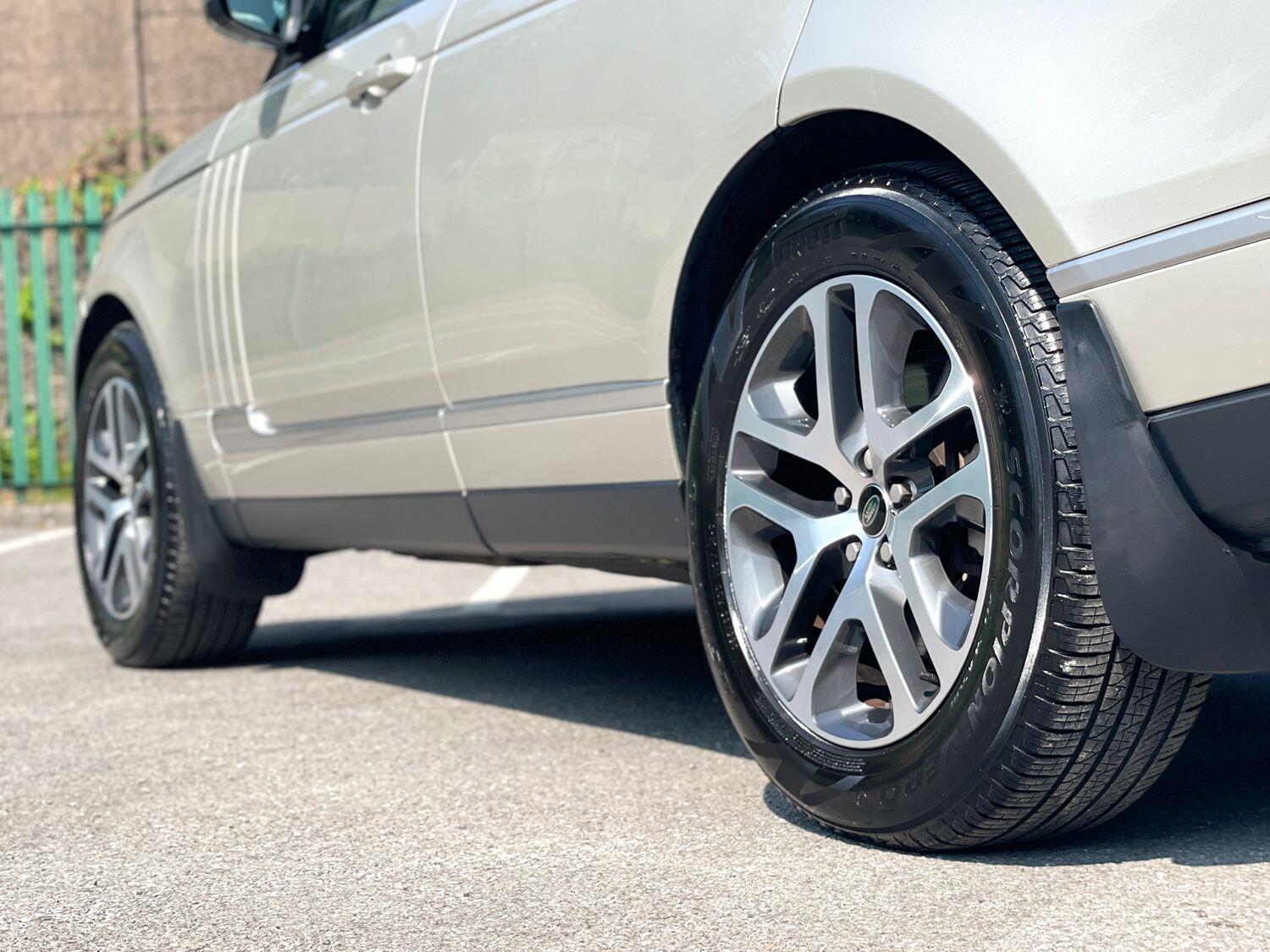 Used Land Rover Range Rover 2014 for sale - 76769255: Photo 10