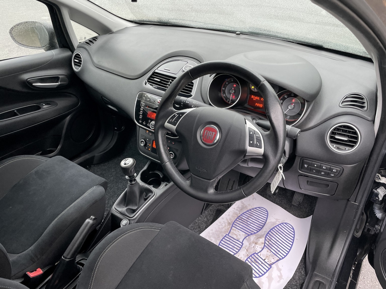 Used Fiat Punto 2017 for sale - 76559998: Photo 5