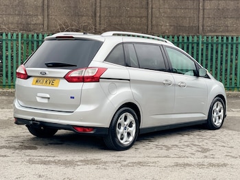 Used Ford Grand C-Max 2011 for sale - 79073572: Photo