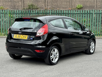 Used Ford Fiesta 2016 for sale - 79073576: Photo
