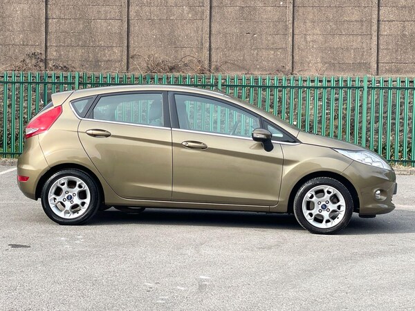 Used Ford Fiesta 2012 for sale - 73954805: Photo 2