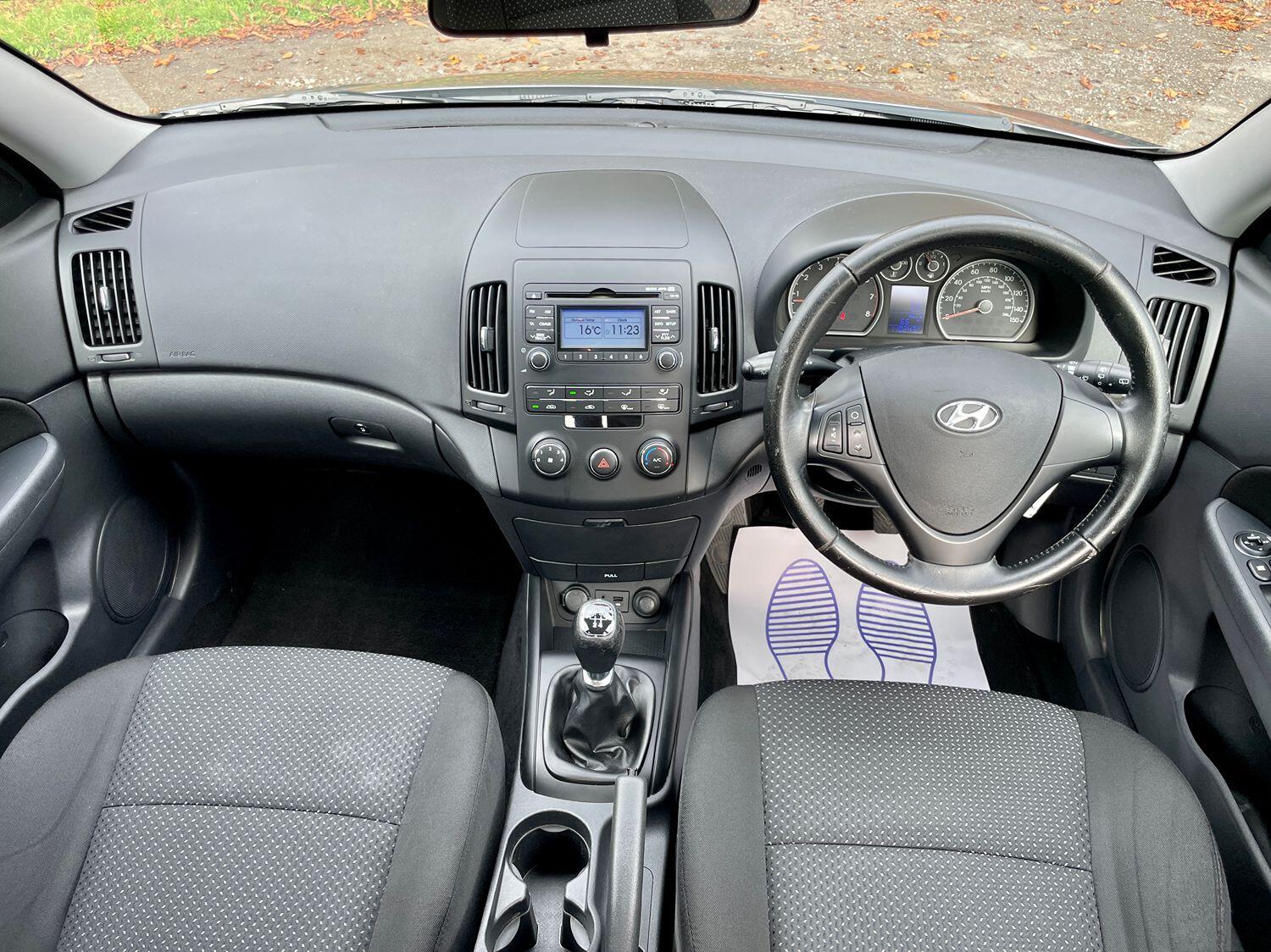 Used Hyundai i30 2011 for sale - 76211833: Photo 10