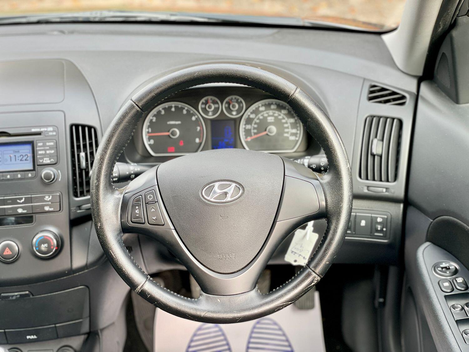 Used Hyundai i30 2011 for sale - 76211833: Photo 21