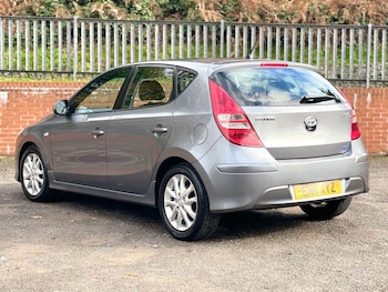Used Hyundai i30 2011 for sale - 76211833: Photo