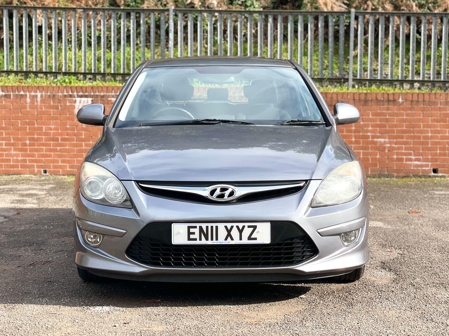 Used Hyundai i30 2011 for sale - 76211833: Photo 8
