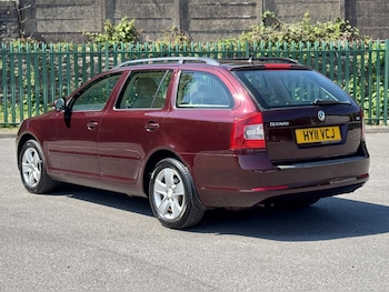 Used Skoda Octavia 2011 for sale - 79347192: Photo