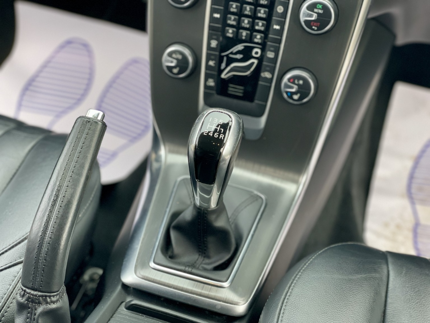 Used Volvo V40 2016 for sale - 77423570: Photo 15