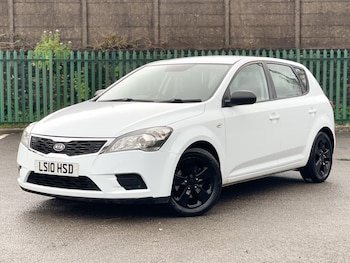 Used Kia Ceed 2010 for sale - 76536713: Photo