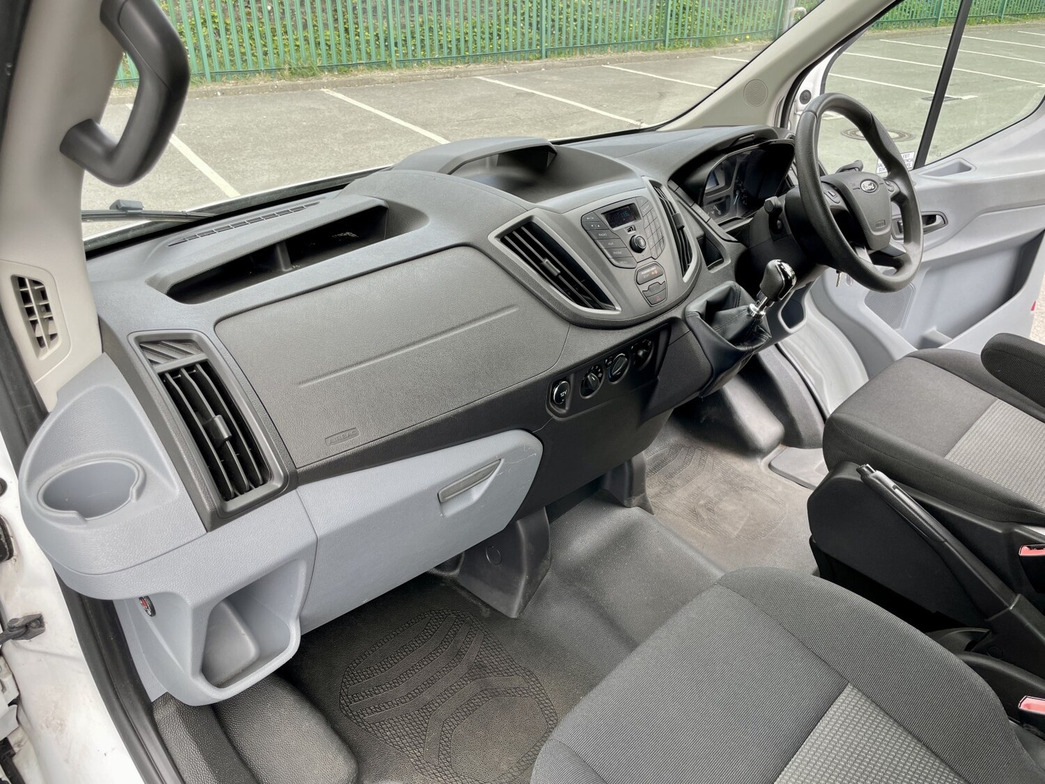 Used Ford Transit 2015 for sale - 77465024: Photo 18