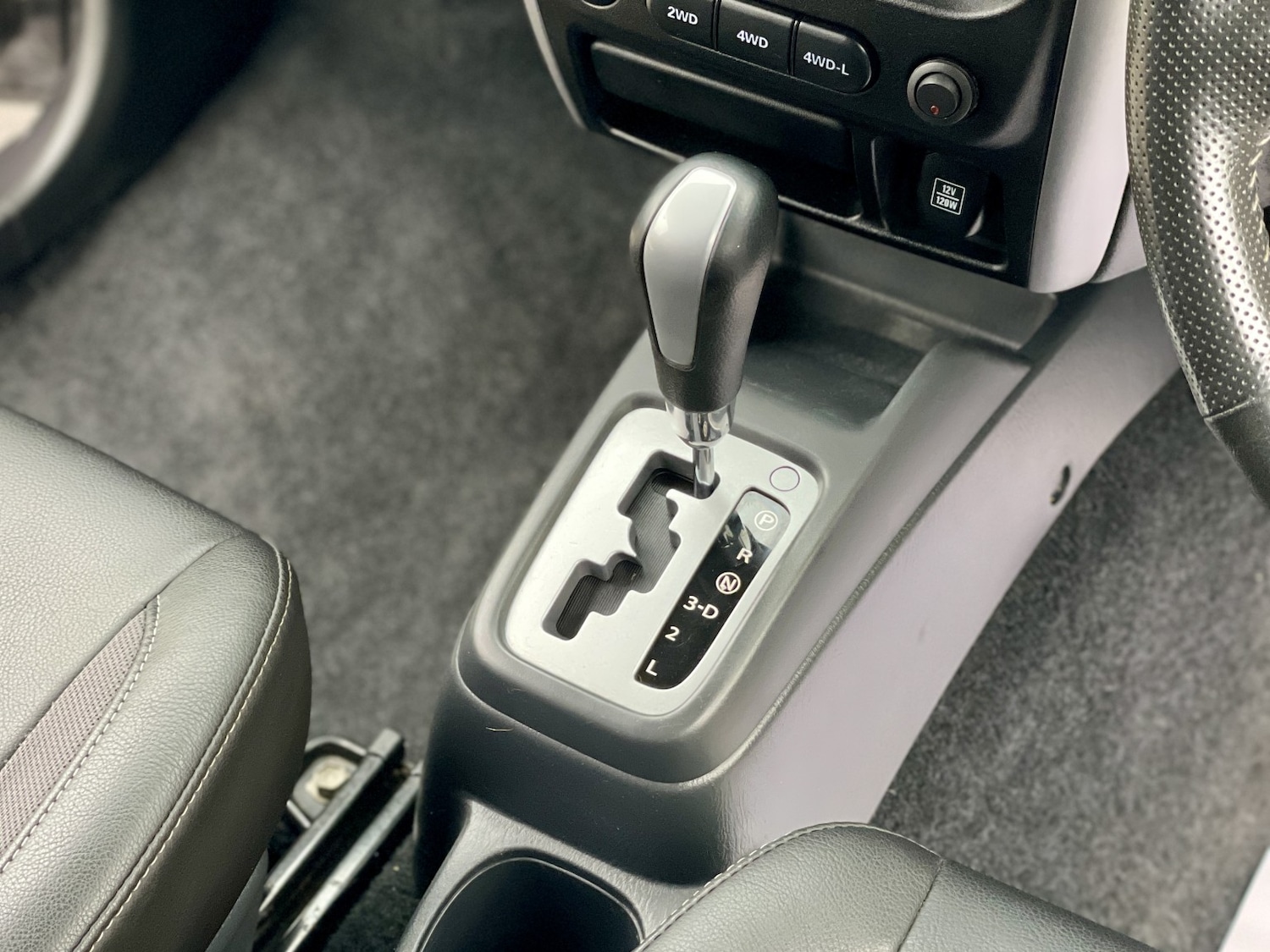 Used Suzuki Jimny 2014 for sale - 77251176: Photo 5