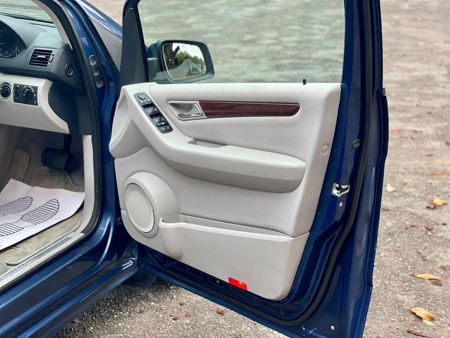 Used Mercedes-Benz A-Class 2010 for sale - 77464691: Photo 24