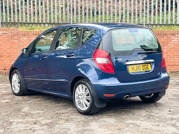 Used Mercedes-Benz A-Class 2010 for sale - 77464691: Photo